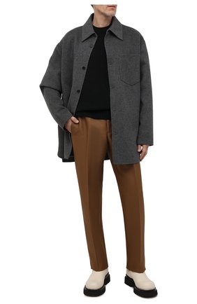 Мужская шерстяная куртка ACNE STUDIOS серого цвета по цене 75400 руб., арт. B90549 | Фото 2 Мужская шерстяная куртка ACNE STUDIOS серого цвета, арт. B90549 | Фото 2 (Материал подклада: Синтетический материал; Материал внешний: Шерсть; Кросс-КТ: Куртка; Длина (верхняя одежда): До середины бедра; Рукава: Длинные; Мужское Кросс-КТ: шерсть и кашемир; Стили: Минимализм)