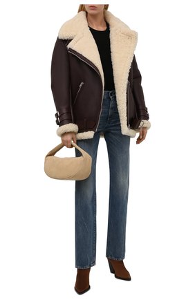 Женская дубленка из овчины ACNE STUDIOS темно-бордового цвета по цене 219500 руб., арт. A70079 | Фото 2 Женская дубленка из овчины ACNE STUDIOS темно-бордового цвета, арт. A70079 | Фото 2 (Материал внешний: Натуральный мех; Рукава: Длинные; Стили: Гранж; Длина (верхняя одежда): Короткие, До середины бедра)