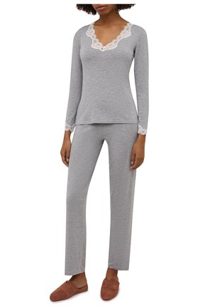 Женская пижама ANTIGEL серого цвета, арт. ENA2006-ENA0806 | Фото 1 (Длина Ж (юбки, платья, шорты): Мини; Длина (для топов): Стандартные; Рукава: Длинные; Материал внешний: Синтетический материал)