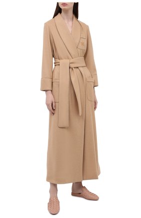 Женский кашемировый халат KITON светло-бежевого цвета по цене 396000 руб., арт. D52649K05T67 | Фото 2 Женский кашемировый халат KITON светло-бежевого цвета, арт. D52649K05T67 | Фото 2 (Материал внешний: Шерсть, Кашемир; Рукава: Длинные; Стили: Кэжуэл; Длина Ж (юбки, платья, шорты): Макси)
