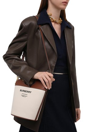 Женская сумка pocket BURBERRY светло-коричневого цвета, арт. 8046242 | Фото 6 (Сумки-технические: Сумки через плечо, Сумки top-handle; Ремень/цепочка: На ремешке; Материал: Текстиль; Размер: small)