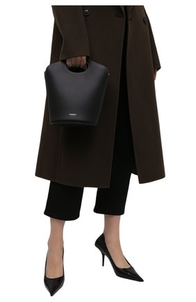 Женская сумка pocket BURBERRY черного цвета по цене 105000 руб., арт. 8046240 | Фото 2 Женская сумка pocket BURBERRY черного цвета, арт. 8046240 | Фото 2 (Размер: small; Материал: Натуральная кожа; Ремень/цепочка: На ремешке; Сумки-технические: Сумки top-handle, Сумки через плечо)