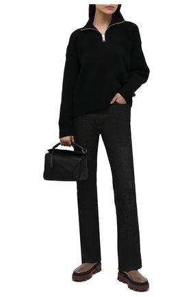 Женские кожаные ботинки coralyne MONCLER серого цвета по цене 64800 руб., арт. G2-09B-4F714-00-02SWR | Фото 2 Женские кожаные ботинки coralyne MONCLER серого цвета, арт. G2-09B-4F714-00-02SWR | Фото 2 (Каблук высота: Низкий; Материал внутренний: Натуральная кожа; Подошва: Платформа; Каблук тип: Устойчивый; Женское Кросс-КТ: Челси-ботинки)