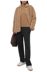 Женская шерстяная куртка BURBERRY бежевого цвета, арт. 8044413 | Фото 2 (Крос с-КТ: Куртка; Материал внешний: Шерсть; Рукава: Длинные; Длина (верхняя одежда): Короткие; Материал подклада: Купро; Стили: Кэжуэл)