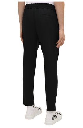 Мужские шерстяные брюки MONCLER черного цвета, арт. G2-091-2A000-15-54233 | Фото 4 (Материал внешний: Шерсть; Длина (брюки, джинсы): Стандартные; Случай: Повседневный; Стили: Кэжуэл)
