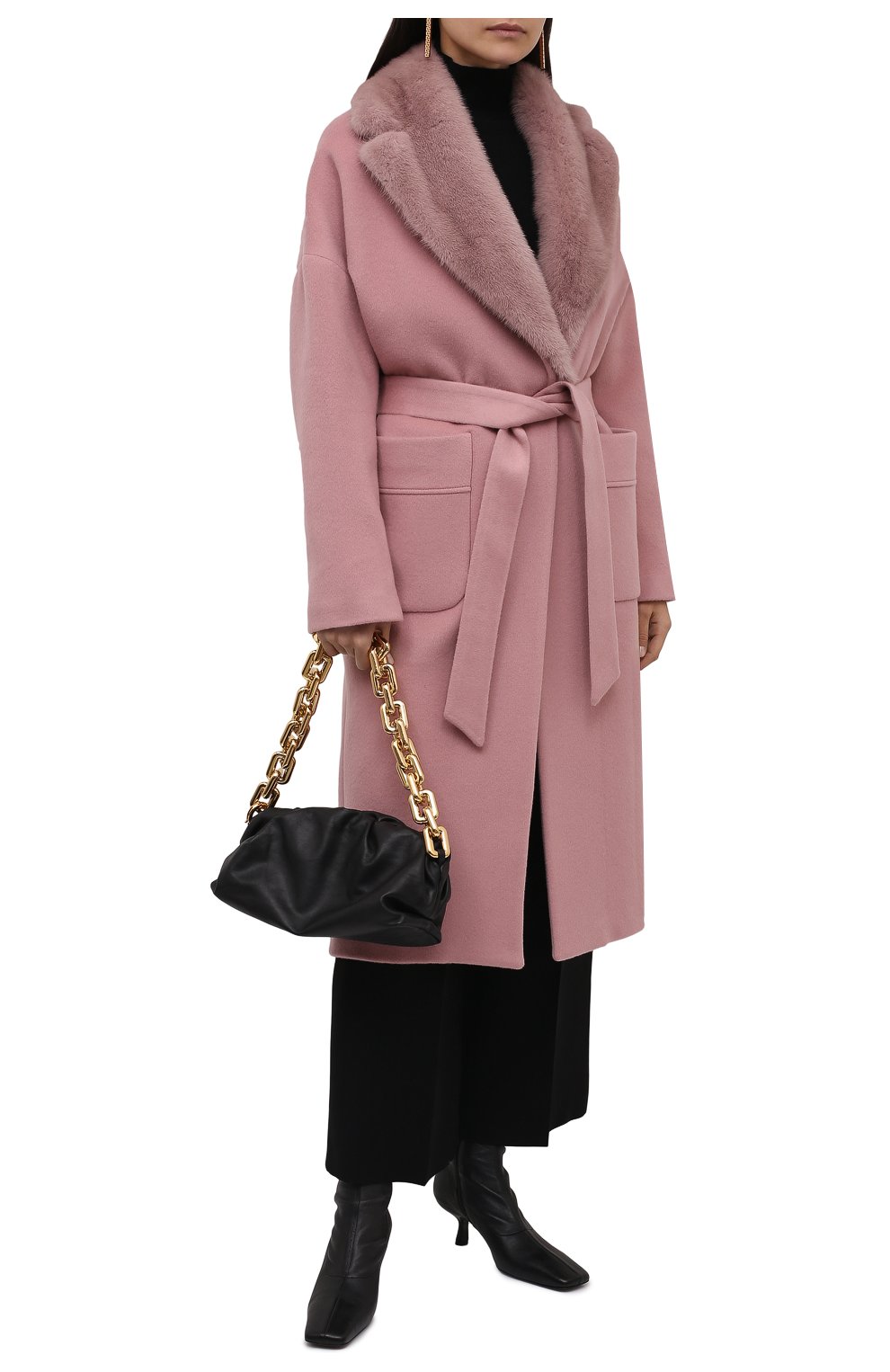 Женское кашемировое пальто KITON розового цвета, арт. D52641K0551A | Фото 2 (Материал внешний: Шерсть, Кашемир; Рукава: Длинные; Региональные ограничения белый список (Axapta Mercury): RU; Стили: Классический; Длина (верхняя одежда): Длинные; 1-2-бортные: Однобортные; Материал подклада: Шелк)