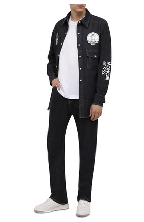 Мужские джинсы 2 moncler 1952 MONCLER GENIUS темно-синего цвета по цене 47550 руб., арт. G2-092-2A000-07-595KH | Фото 2 Мужские джинсы 2 moncler 1952 MONCLER GENIUS темно-синего цвета, арт. G2-092-2A000-07-595KH | Фото 2 (Длина (брюки, джинсы): Стандартные; Материал внешний: Хлопок, Деним; Кросс-КТ: Деним; Стили: Кэжуэл; Силуэт М (брюки): Прямые)