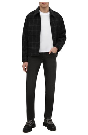 Мужские джинсы EMPORIO ARMANI темно-серого цвета по цене 22150 руб., арт. 6K1J06/1DHDZ | Фото 2 Мужские джинсы EMPORIO ARMANI темно-серого цвета, арт. 6K1J06/1DHDZ | Фото 2 (Материал внешний: Хлопок, Деним; Кросс-КТ: Деним; Стили: Кэжуэл; Силуэт М (брюки): Прямые; Длина (брюки, джинсы): Стандартные)