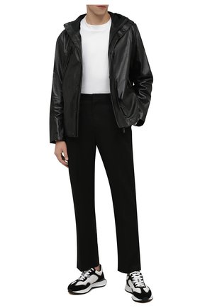 Мужская кожаная куртка OFF-WHITE черного цвета по цене 426000 руб., арт. 0MJA076F21LEA001 | Фото 2 Мужская кожаная куртка OFF-WHITE черного цвета, арт. 0MJA076F21LEA001 | Фото 2 (Кросс-КТ: Куртка; Длина (верхняя одежда): Короткие; Мужское Кросс-КТ: Кожа и замша; Стили: Гранж; Рукава: Длинные; Материал внешний: Натуральная кожа)