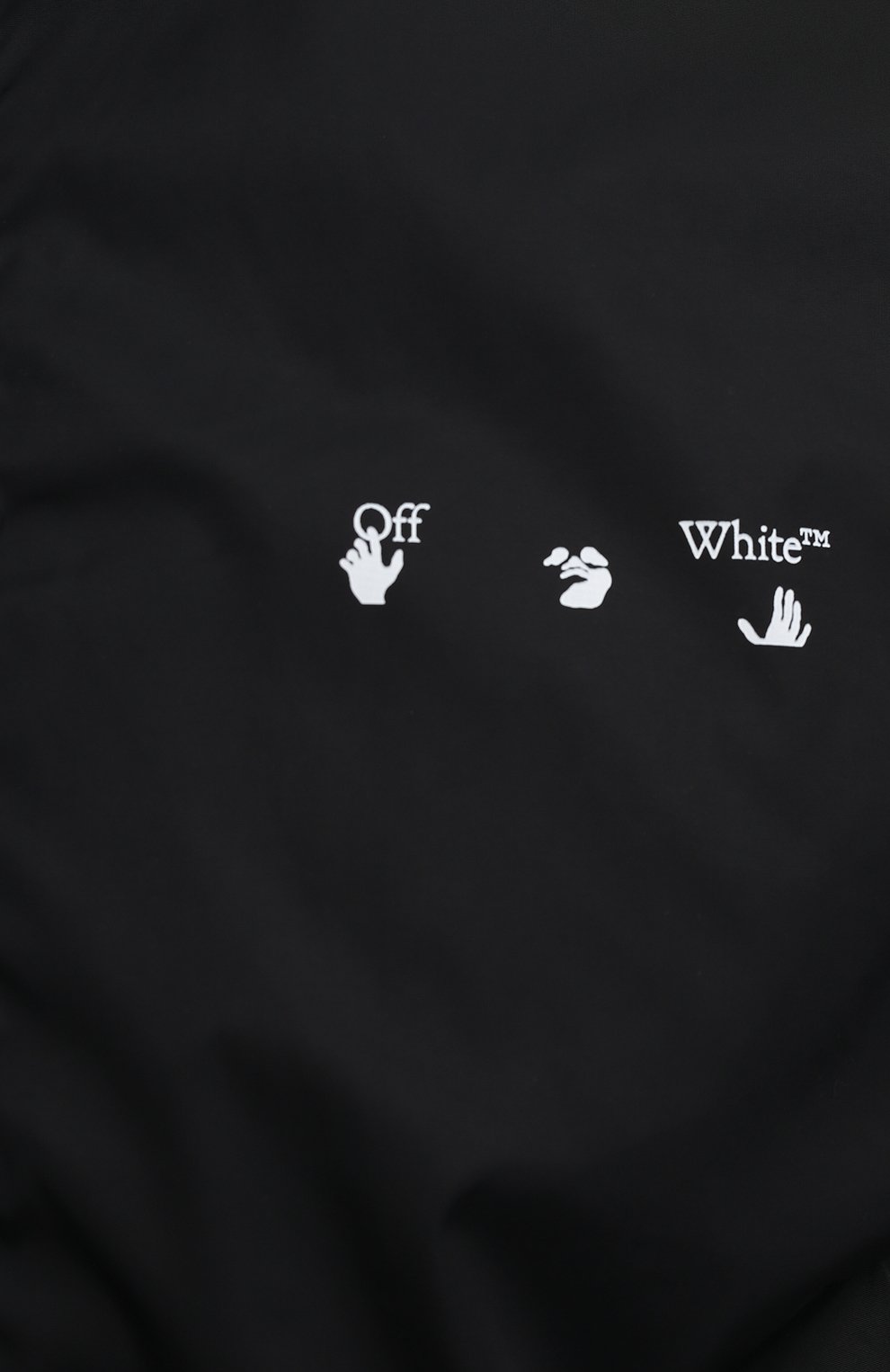 Мужская куртка OFF-WHITE черного цвета, арт. 0MBD022F21FAB001 | Фото 5 (Кросс-КТ: Куртка, Ветровка; Рукава: Длинные; Материал внешний: Синтетический материал; Стили: Спорт-шик; Материал подклада: Синтетический материал; Длина (верхняя одежда): Короткие)