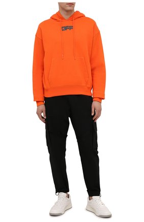 Мужской хлопковое худи OFF-WHITE оранжевого цвета по цене 42350 руб., арт. 0MBB037F21FLE002 | Фото 2 Мужской хлопковое худи OFF-WHITE оранжевого цвета, арт. 0MBB037F21FLE002 | Фото 2 (Материал внешний: Хлопок; Мужское Кросс-КТ: Худи-одежда; Принт: С принтом; Стили: Спорт-шик; Рукава: Длинные; Длина (для топов): Стандартные)