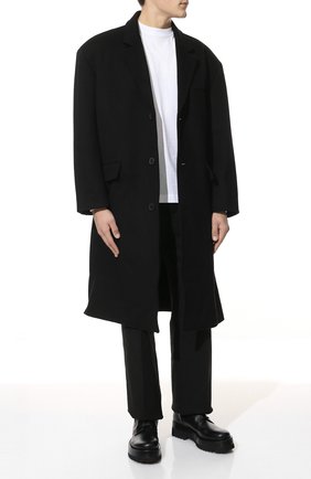 Мужская хлопковый лонгслив OFF-WHITE белого цвета по цене 29250 руб., арт. 0MAB064F21JER014 | Фото 2 Мужская хлопковый лонгслив OFF-WHITE белого цвета, арт. 0MAB064F21JER014 | Фото 2 (Материал внешний: Хлопок; Рукава: Длинные; Длина (для топов): Стандартные; Принт: С принтом; Стили: Спорт-шик)