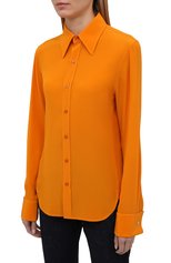Женская шелковая рубашка SAINT LAURENT оранжевого цвета, арт. 679108/Y100W | Фото 3 (Материал внешний: Шелк; Рукава: Длинные; Стили: Гламурный; Женское Кросс-КТ: Рубашка-одежда; Длина (для топов): Стандартные)