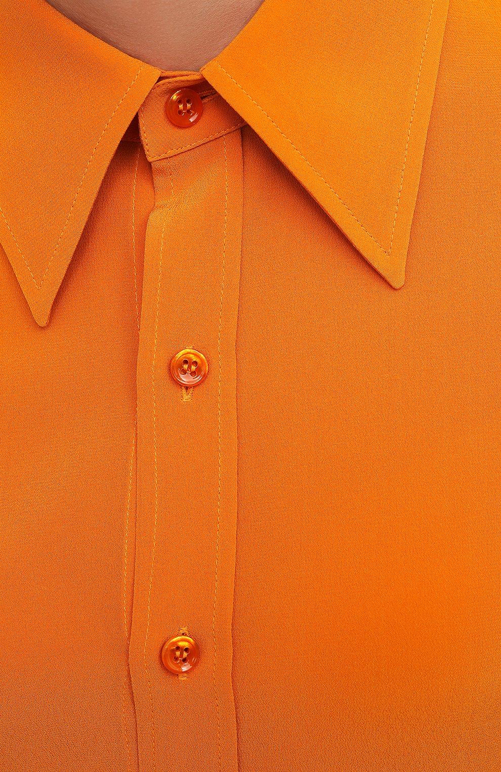 Женская шелковая рубашка SAINT LAURENT оранжевого цвета, арт. 679108/Y100W | Фото 5 (Материал внешний: Шелк; Рукава: Длинные; Стили: Гламурный; Женское Кросс-КТ: Рубашка-одежда; Длина (для топов): Стандартные)