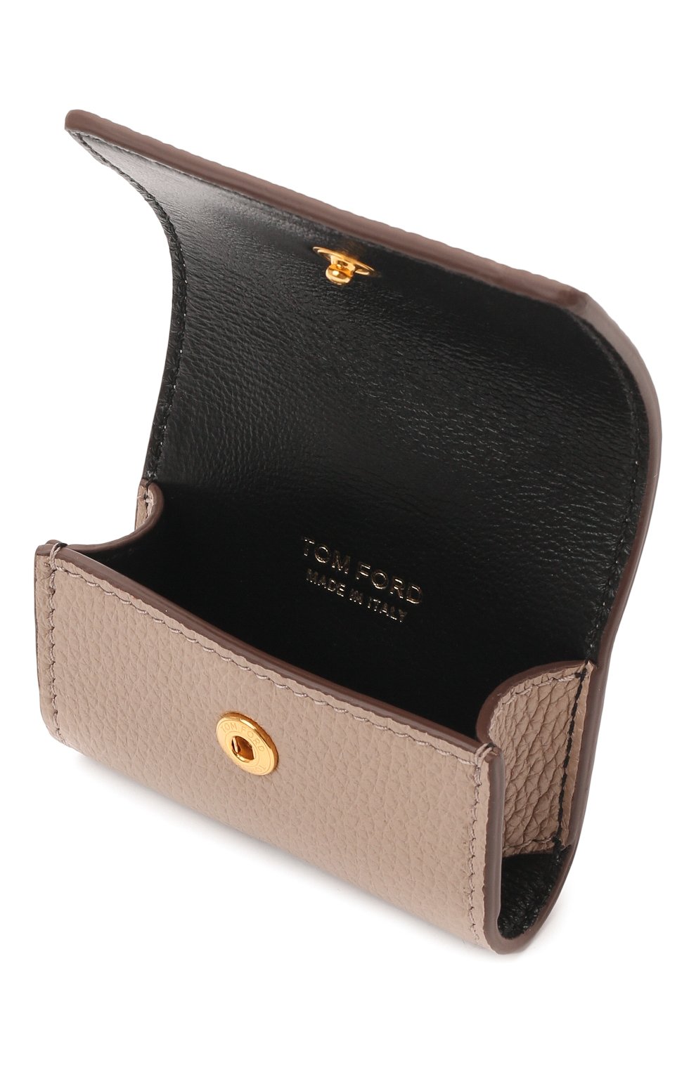 Кожаный чехол для airpods pro TOM FORD бежевого цвета по цене 42650 руб., арт. S0408T-LCL095 | Фото 4 Кожаный чехол для airpods pro TOM FORD бежевого цвета, арт. S0408T-LCL095 | Фото 4 (Материал: Натуральная кожа)