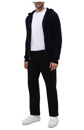 Мужской кашемировый кардиган RALPH LAUREN темно-синего цвета по цене 152000 руб., арт. 790846095 | Фото 2 Мужской кашемировый кардиган RALPH LAUREN темно-синего цвета, арт. 790846095 | Фото 2 (Стили: Кэжуэл; Материал внешний: Шерсть, Кашемир; Мужское Кросс-КТ: Кардиган-одежда; Рукава: Длинные; Длина (для топов): Стандартные)