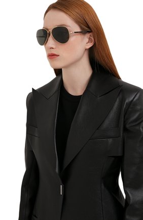 Женские солнцезащитные очки RAY-BAN серого цвета, арт. 3675-001/58 | Фото 2 (Тип очков: С/з; Кросс-КТ: С/з-унисекс; Очки форма: Авиаторы; Оптика Гендер: оптика-унисекс)