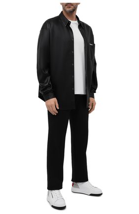 Мужские кожаные кеды bumper DSQUARED2 белого цвета по цене 39600 руб., арт. SNM0173 06500413 | Фото 2 Мужские кожаные кеды bumper DSQUARED2 белого цвета, арт. SNM0173 06500413 | Фото 2 (Подошва: Массивная; Материал внутренний: Натуральная кожа; Материал внешний: Кожа)