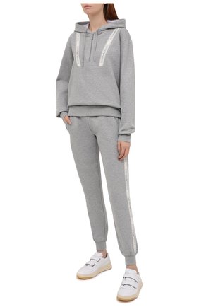 Женские джоггеры EMPORIO ARMANI серого цвета по цене 9285 руб., арт. 164508/1A250 | Фото 2 Женские джоггеры EMPORIO ARMANI серого цвета, арт. 164508/1A250 | Фото 2 (Длина (брюки, джинсы): Стандартные; Материал внешний: Синтетический материал, Хлопок; Женское Кросс-КТ: Брюки-белье)