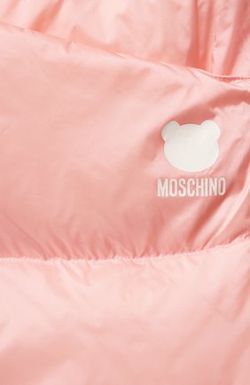 Детский пуховый конверт MOSCHINO розового цвета по цене 41800 руб., арт. MME00D/L3A22 | Фото 3 Детский пуховый конверт MOSCHINO розового цвета, арт. MME00D/L3A22 | Фото 3 (Материал: Текстиль, Синтетический материал)