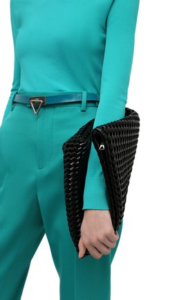 Женский клатч structure large BOTTEGA VENETA черного цвета по цене 225500 руб., арт. 680559/V1GN0 | Фото 2 Женский клатч structure large BOTTEGA VENETA черного цвета, арт. 680559/V1GN0 | Фото 2 (Материал: Натуральная кожа; Женское Кросс-КТ: Клатч-клатчи; Размер: large)