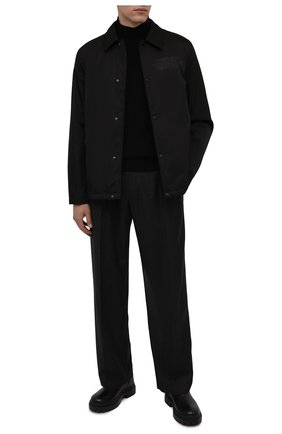 Мужская утепленная куртка BURBERRY черного цвета, арт. 8044130 | Фото 2 (Кросс-КТ: Куртка; Рукава: Длинные; Материал внешний: Синтетический материал; Мужское Кросс-КТ: утепленные куртки; Материал подклада: Синтетический материал; Длина (верхняя одежда): Короткие; Стили: Минимализм)