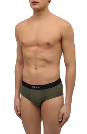 Мужские хлопковые брифы TOM FORD зеленого цвета по цене 4960 руб., арт. T4LC11040 | Фото 2 Мужские хлопковые брифы TOM FORD зеленого цвета, арт. T4LC11040 | Фото 2 (Материал внешний: Хлопок; Кросс-КТ: бельё; Мужское Кросс-КТ: Трусы)