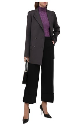 Женские шерстяные брюки JW ANDERSON черного цвета по цене 52600 руб., арт. TR0156 PG0659 | Фото 2 Женские шерстяные брюки JW ANDERSON черного цвета, арт. TR0156 PG0659 | Фото 2 (Материал внешний: Шерсть; Длина (брюки, джинсы): Стандартные; Стили: Романтичный; Женское Кросс-КТ: Брюки-одежда; Силуэт Ж (брюки и джинсы): Широкие)