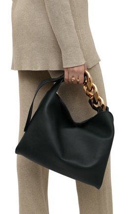 Женская сумка chain hobo small JW ANDERSON темно-зеленого цвета по цене 72800 руб., арт. HB0400 LA0074 | Фото 2 Женская сумка chain hobo small JW ANDERSON темно-зеленого цвета, арт. HB0400 LA0074 | Фото 2 (Размер: small; Материал: Натуральная кожа; Сумки-технические: Сумки top-handle)