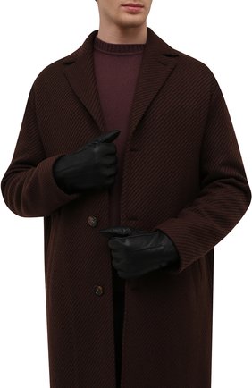 Мужские кожаные перчатки PARAJUMPERS черного цвета по цене 11300 руб., арт. GL11/SHEARLING GL0VES | Фото 2 Мужские кожаные перчатки PARAJUMPERS черного цвета, арт. GL11/SHEARLING GL0VES | Фото 2 (Материал: Натуральный мех; Мужское Кросс-КТ: Кожа и замша)