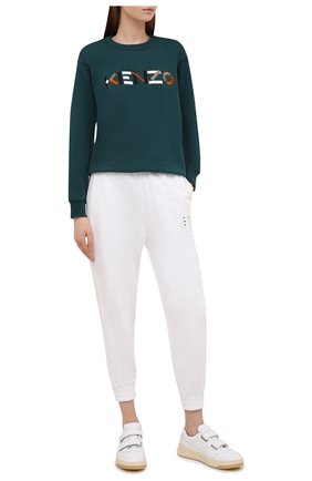 Женский хлопковый свитшот KENZO изумрудного цвета по цене 22200 руб., арт. FB62SW8204M0 | Фото 2 Женский хлопковый свитшот KENZO изумрудного цвета, арт. FB62SW8204M0 | Фото 2 (Материал внешний: Хлопок; Женское Кросс-КТ: Свитшот-одежда; Стили: Спорт-шик; Рукава: Длинные; Длина (для топов): Стандартные)
