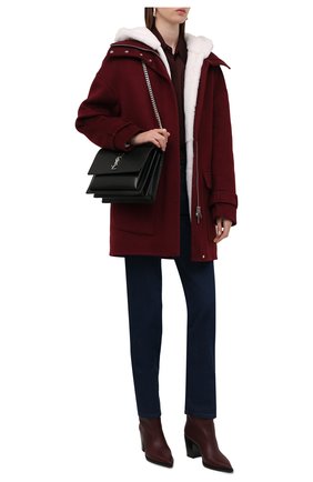 Женская парка с меховой подкладкой KITON красного цвета по цене 1380000 руб., арт. D52692K0524A | Фото 2 Женская парка с меховой подкладкой KITON красного цвета, арт. D52692K0524A | Фото 2 (Материал внешний: Шерсть, Кашемир; Длина (верхняя одежда): До середины бедра; Рукава: Длинные; Кросс-КТ: Куртка; Стили: Кэжуэл)
