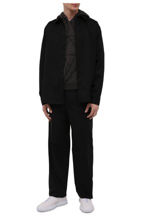 Мужской хлопковое худи Z ZEGNA хаки цвета по цене 38750 руб., арт. VY424/ZZ89AC | Фото 2 Мужской хлопковое худи Z ZEGNA хаки цвета, арт. VY424/ZZ89AC | Фото 2 (Материал внешний: Хлопок; Длина (для топов): Стандартные; Рукава: Длинные; Мужское Кросс-КТ: Худи-одежда; Принт: С принтом; Стили: Милитари)