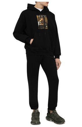 Мужские кроссовки track faded BALENCIAGA хаки цвета по цене 86950 руб., арт. 542023/W3CN2 | Фото 2 Мужские кроссовки track faded BALENCIAGA хаки цвета, арт. 542023/W3CN2 | Фото 2 (Материал внутренний: Текстиль; Материал внешний: Экокожа; Подошва: Массивная; Стили: Гранж; Материал утеплителя: Без утеплителя)