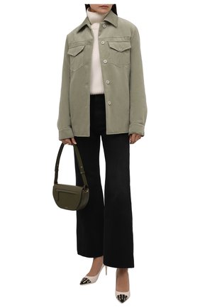 Женская хлопковая куртка DRIES VAN NOTEN зеленого цвета по цене 74400 руб., арт. 212-010522-3254 | Фото 2 Женская хлопковая куртка DRIES VAN NOTEN зеленого цвета, арт. 212-010522-3254 | Фото 2 (Рукава: Длинные; Материал внешний: Хлопок; Длина (верхняя одежда): Короткие; Кросс-КТ: Куртка; Стили: Минимализм)
