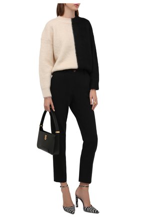 Женский свитер SAINT LAURENT черно-белого цвета по цене 85150 руб., арт. 678200/Y75ID | Фото 2 Женский свитер SAINT LAURENT черно-белого цвета, арт. 678200/Y75ID | Фото 2 (Материал внешний: Шерсть; Рукава: Длинные; Длина (для топов): Стандартные; Женское Кросс-КТ: Свитер-одежда; Стили: Гламурный)