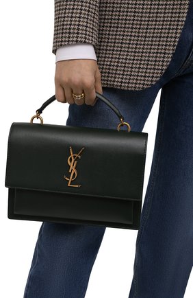 Женская сумка sunset medium SAINT LAURENT зеленого цвета по цене 156000 руб., арт. 634723/D420W | Фото 2 Женская сумка sunset medium SAINT LAURENT зеленого цвета, арт. 634723/D420W | Фото 2 (Материал: Натуральная кожа; Сумки-технические: Сумки top-handle; Размер: medium; Ремень/цепочка: На ремешке)