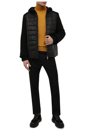 Мужская комбинированная куртка JACOB COHEN черного цвета, арт. U H 007 80 D 1213/C74 | Фото 2 (Длина (верхняя одежда): Короткие; Рукава: Длинные; Материал подклада: Вискоза; Кросс-КТ: Куртка; Мужское Кросс-КТ: Кожа и замша, утепленные куртки; Стили: Кэжуэл; Материал внешний: Натуральная кожа)