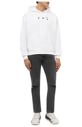 Мужской хлопковое худи OFF-WHITE белого цвета по цене 43150 руб., арт. 0MBB085F21FLE017 | Фото 2 Мужской хлопковое худи OFF-WHITE белого цвета, арт. 0MBB085F21FLE017 | Фото 2 (Материал внешний: Хлопок; Мужское Кросс-КТ: Худи-одежда; Принт: С принтом; Стили: Спорт-шик; Рукава: Длинные; Длина (для топов): Стандартные)