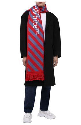 Мужской шарф OFF-WHITE красного цвета по цене 22400 руб., арт. 0MMA001F21KNI002 | Фото 2 Мужской шарф OFF-WHITE красного цвета, арт. 0MMA001F21KNI002 | Фото 2 (Материал: Текстиль, Синтетический материал; Кросс-КТ: другое)