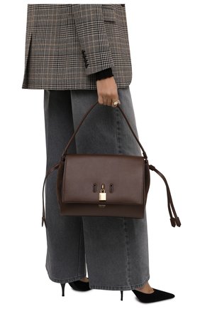 Женская сумка padlock medium TOM FORD темно-коричневого цвета по цене 169500 руб., арт. L1500T-LCL201 | Фото 2 Женская сумка padlock medium TOM FORD темно-коричневого цвета, арт. L1500T-LCL201 | Фото 2 (Размер: medium; Материал: Натуральная кожа; Сумки-технические: Сумки top-handle)