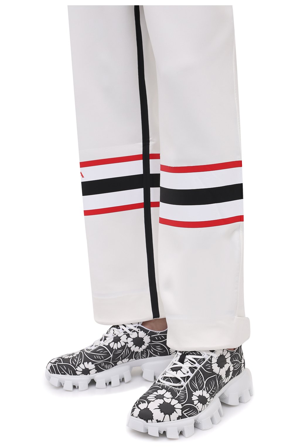 Мужские кроссовки PRADA серого цвета, арт. 2EG404-3LKO-F0967 | Фото 3 (Материал внешний: Текстиль; Стили: Классический; Материал утеплителя: Без утеплителя)