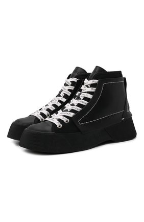 Женские комбинированные ботинки trainer JW ANDERSON черного цвета по цене 28250 руб., арт. ANW37000A/14052 | Фото 1 Женские комбинированные ботинки trainer JW ANDERSON черного цвета, арт. ANW37000A/14052 | Фото 1 (Подошва: Платформа; Материал внешний: Экокожа, Текстиль; Материал внутренний: Текстиль; Каблук высота: Средний; Женское Кросс-КТ: Военные ботинки)