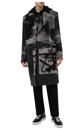 Мужской шерстяное пальто OFF-WHITE темно-серого цвета по цене 238000 руб., арт. 0MER031F21FAB001 | Фото 2 Мужской шерстяное пальто OFF-WHITE темно-серого цвета, арт. 0MER031F21FAB001 | Фото 2 (Длина (верхняя одежда): До колена; Рукава: Длинные; Материал внешний: Шерсть; Материал подклада: Вискоза; Мужское Кросс-КТ: пальто-верхняя одежда; Стили: Гранж)