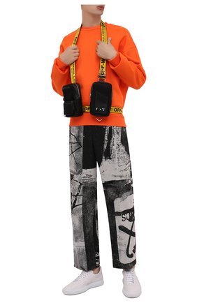 Мужская текстильная поясная сумка OFF-WHITE черного цвета по цене 77850 руб., арт. 0MNQ024F21FAB001 | Фото 3 Мужская текстильная поясная сумка OFF-WHITE черного цвета, арт. 0MNQ024F21FAB001 | Фото 3 (Размер: mini; Ремень/цепочка: На ремешке; Материал: Текстиль)