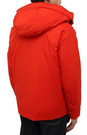 Мужская пуховая куртка dilliers MONCLER оранжевого цвета, арт. G2-091-1A001-47-539HW | Фото 4 (Кросс-КТ: Куртка; Рукава: Длинные; Материал внешний: Синтетический материал; Стили: Спорт-шик; Мужское Кросс-КТ: Куртка-верхняя одежда; Материал подклада: Синтетический материал; Длина (верхняя одежда): Короткие; Материал утеплителя: Пух и перо)