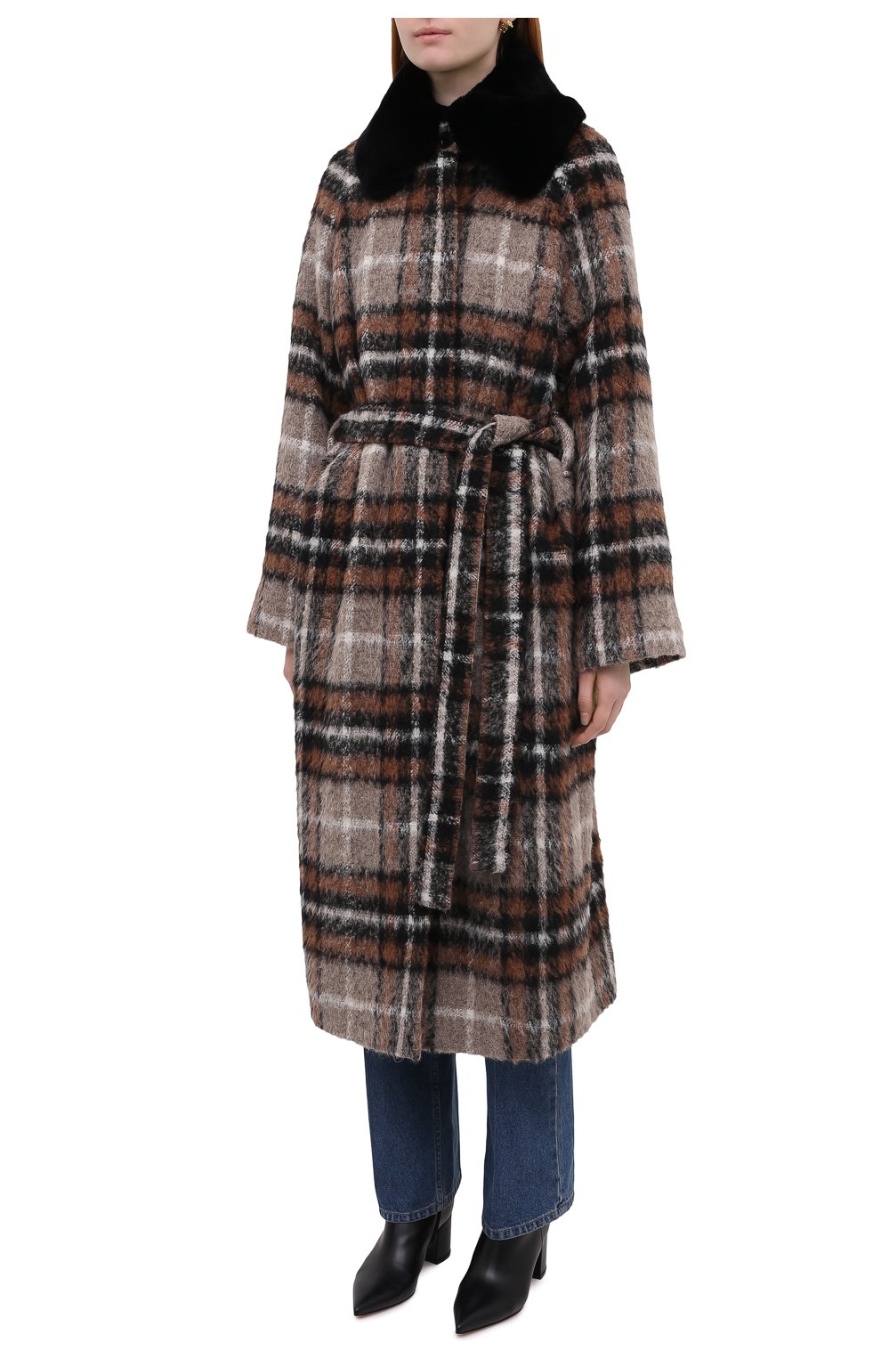 Женское пальто TEGIN коричневого цвета, арт. FC2202BR | Фото 3 (Материал внешний: Шерсть, Синтетический материал; Рукава: Длинные; Длина (верхняя одежда): Длинные; 1-2-бортные: Однобортные; Материал подклада: Вискоза)