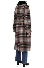 Женское пальто TEGIN коричневого цвета, арт. FC2202BR | Фото 4 (Материал внешний: Шерсть, Синтетический материал; Рукава: Длинные; Длина (верхняя одежда): Длинные; 1-2-бортные: Однобортные; Материал подклада: Вискоза)