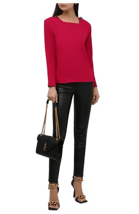 Женская блузка из вискозы SAINT LAURENT фуксия цвета по цене 104500 руб., арт. 679264/Y059W | Фото 2 Женская блузка из вискозы SAINT LAURENT фуксия цвета, арт. 679264/Y059W | Фото 2 (Материал внешний: Вискоза; Длина (для топов): Стандартные; Рукава: Длинные; Стили: Гламурный; Принт: Без принта; Женское Кросс-КТ: Блуза-одежда)
