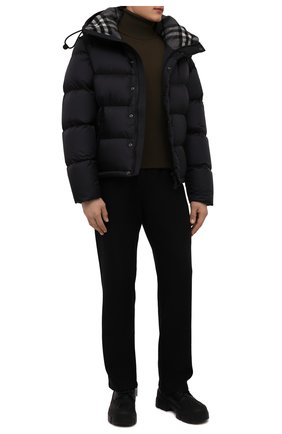 Мужской шерстяная водолазка MONCLER GRENOBLE хаки цвета по цене 59400 руб., арт. G2-097-9F000-01-M1122 | Фото 2 Мужской шерстяная водолазка MONCLER GRENOBLE хаки цвета, арт. G2-097-9F000-01-M1122 | Фото 2 (Материал подклада: Синтетический материал; Материал внешний: Шерсть; Мужское Кросс-КТ: Водолазка-одежда; Принт: Без принта; Стили: Милитари; Рукава: Длинные; Длина (для топов): Стандартные)